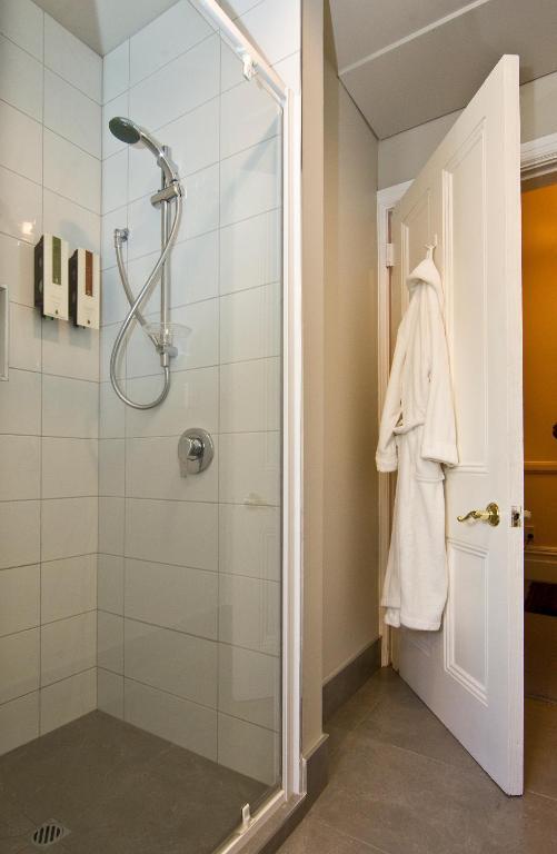 โอรารี แอนด์ โอรารี อพาร์ตเมนต์ Bed & Breakfast ไครสต์เชิร์ช ภายนอก รูปภาพ