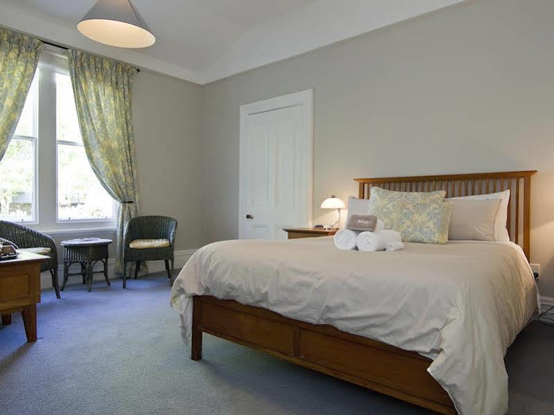 โอรารี แอนด์ โอรารี อพาร์ตเมนต์ Bed & Breakfast ไครสต์เชิร์ช ภายนอก รูปภาพ