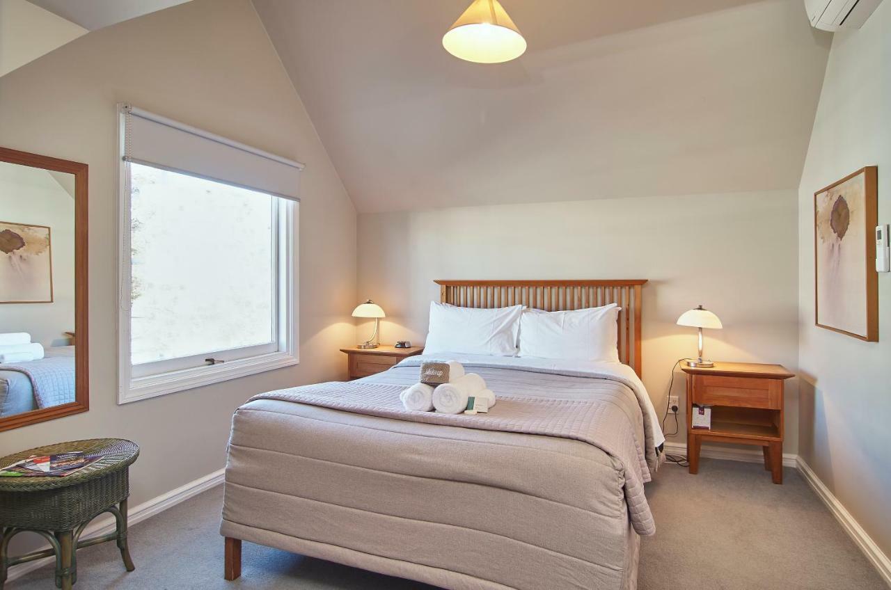 โอรารี แอนด์ โอรารี อพาร์ตเมนต์ Bed & Breakfast ไครสต์เชิร์ช ภายนอก รูปภาพ