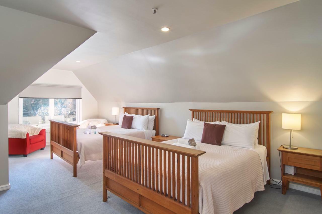 โอรารี แอนด์ โอรารี อพาร์ตเมนต์ Bed & Breakfast ไครสต์เชิร์ช ภายนอก รูปภาพ